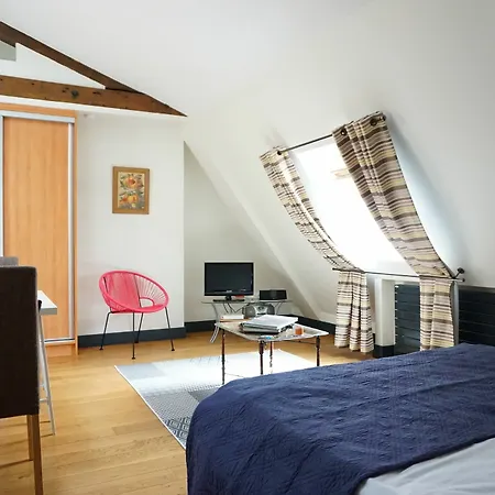 Apartment Parc Monceau - - 8 *